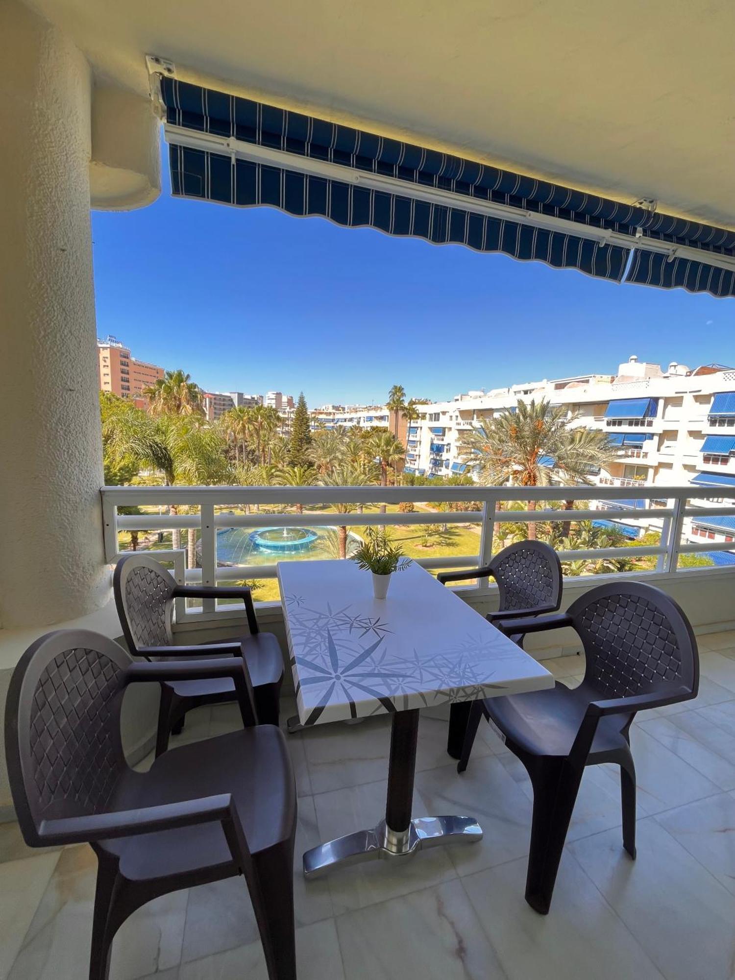 Costalago Beach Torremolinos Buitenkant foto